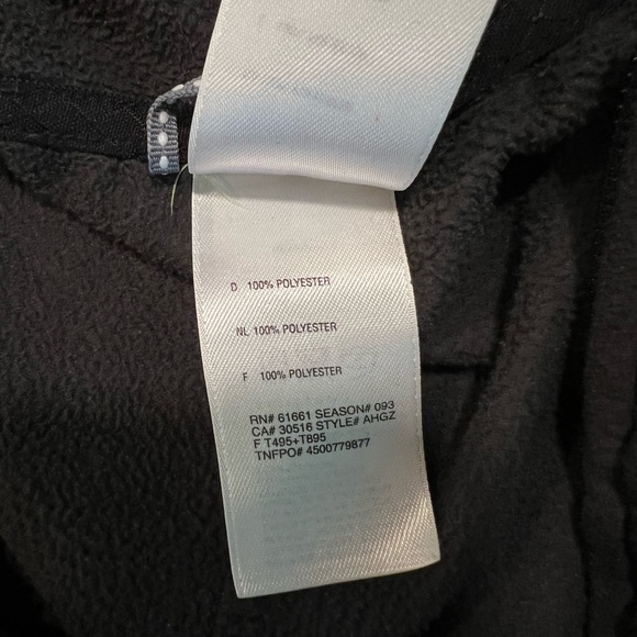 North face Small, embossed pattern, black fleece, front pockets with hood. - Picture 12 of 15
